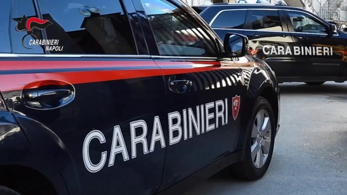 Energia elettrica rubata, cinque persone denunciate per furto dai carabinieri a Giugliano in Campania (Napoli)